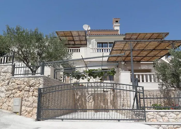 Apartments Branka - 30 M From Beach