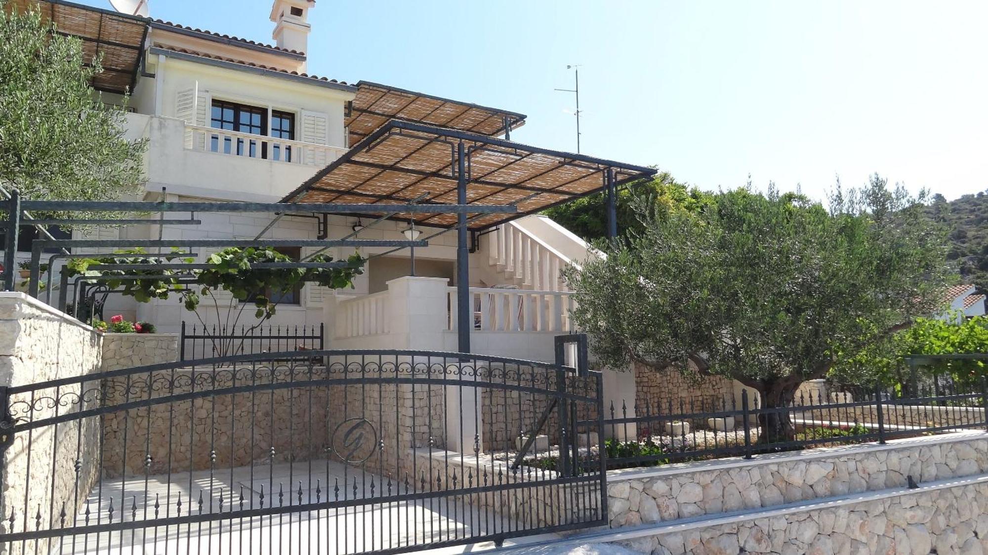 Apartment Branka - 30 M From *