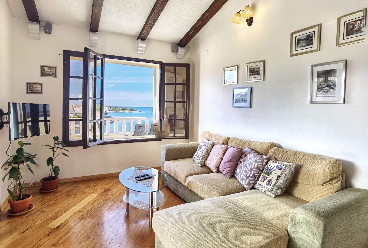Apartment Branka - 30 M From *