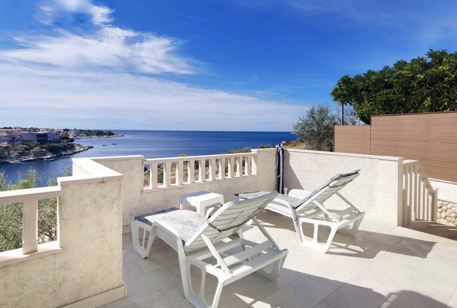 Branka - 30 M From Apartment